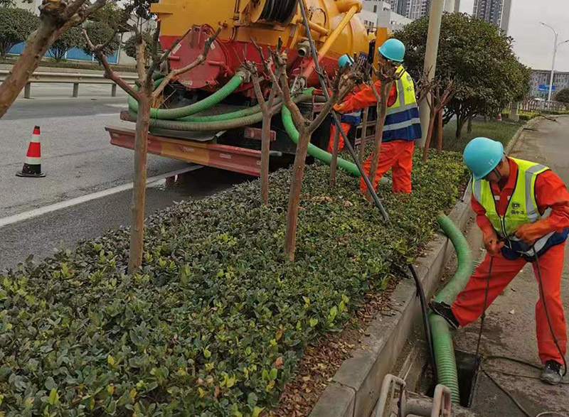 塔洋镇市政管道清淤